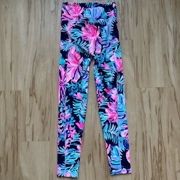 Lilly Pulitzer Weekender Leggings Multi Garden Get Away - Picture 5 of 7